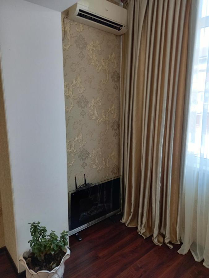 Квартира Марина Appartamento Pizunda Esterno foto